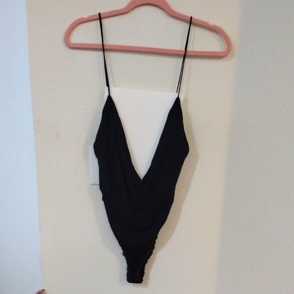 Donna Karan Tops - 💥 SALE- Donna Karan NY Black Plunge Bodysuit Size 12 NWT